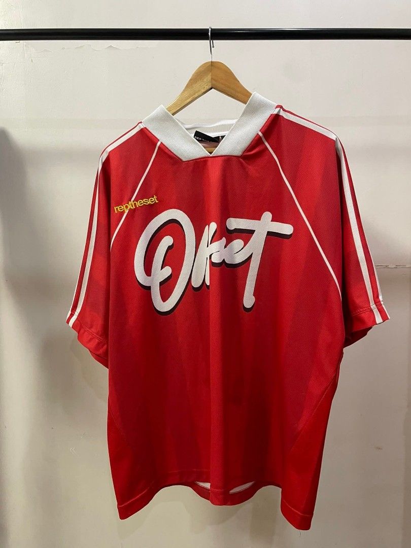 Offset “rep the set” jersey (Category: Tshirts & Polo Shirts ) located in San Jose. Submitted by shady.archives (Listing ID 1434967663, Image 1). Description: For sale Offset “rep the set” jersey XL Excellent condition Price: 1,280 free shipping PM 📩.