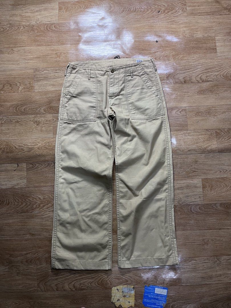 Or Slow baker Pants (Category: Jeans) located in Zamboanga. Submitted by alterramz08 (Listing ID 1434987268, Image 1). Description: Or Slow Baker pants Size 32 Length 37 Thigh 12 Leg Opening 10.5 Verygood Condition Issue altered length and bleach stain sa likod Price : 3k Pesos !.