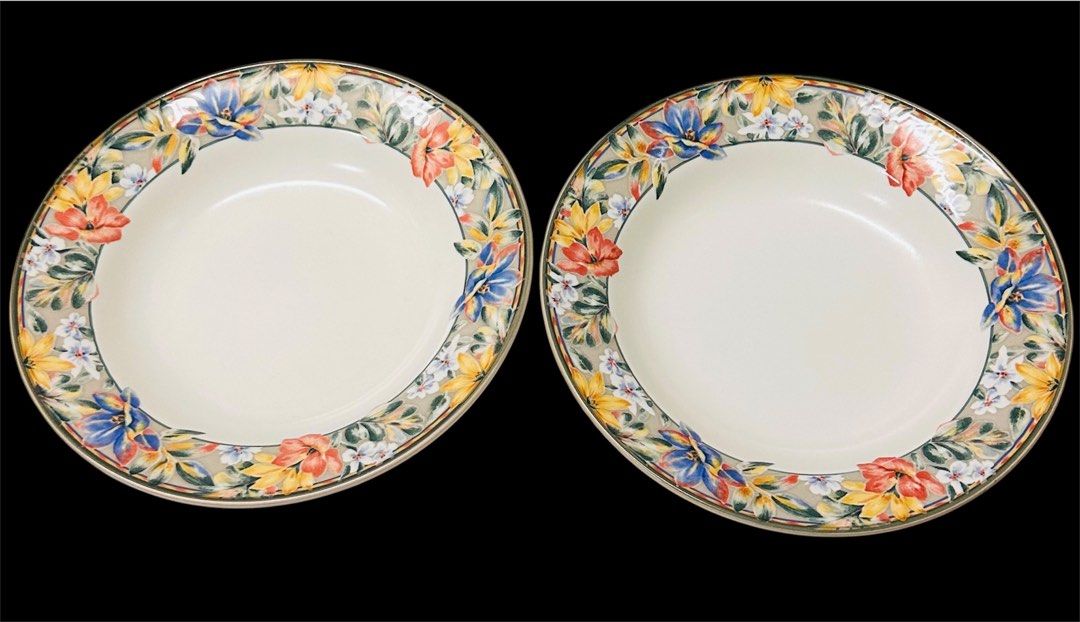 Pair of MIKASA Paradise Pattern Deep Plate (Category: Dinnerware & Cutlery) located in Manila. Submitted by rarefindsgallery (Listing ID 1434830289, Image 2). Description: 2 Pcs Mikasa Paradise Porcelain Deep Plates/ Dinner Plates Size: 9.5” Height: 2” Oven to table safe Dishwasher safe Microwave safe Like new Made in Japan 🇯🇵 Collectible item!!.