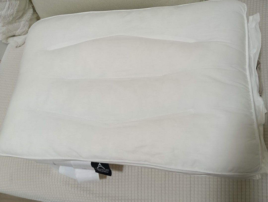 Pillow439484829612134403