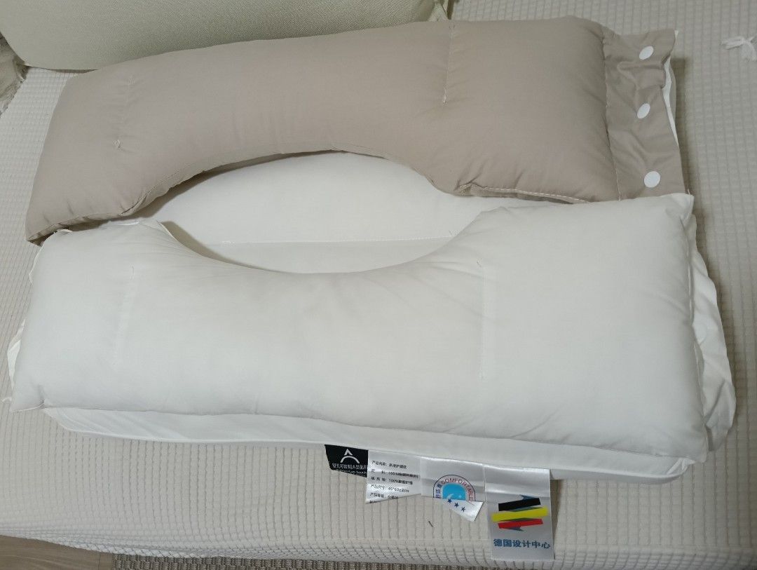 Pillow439484829612134402