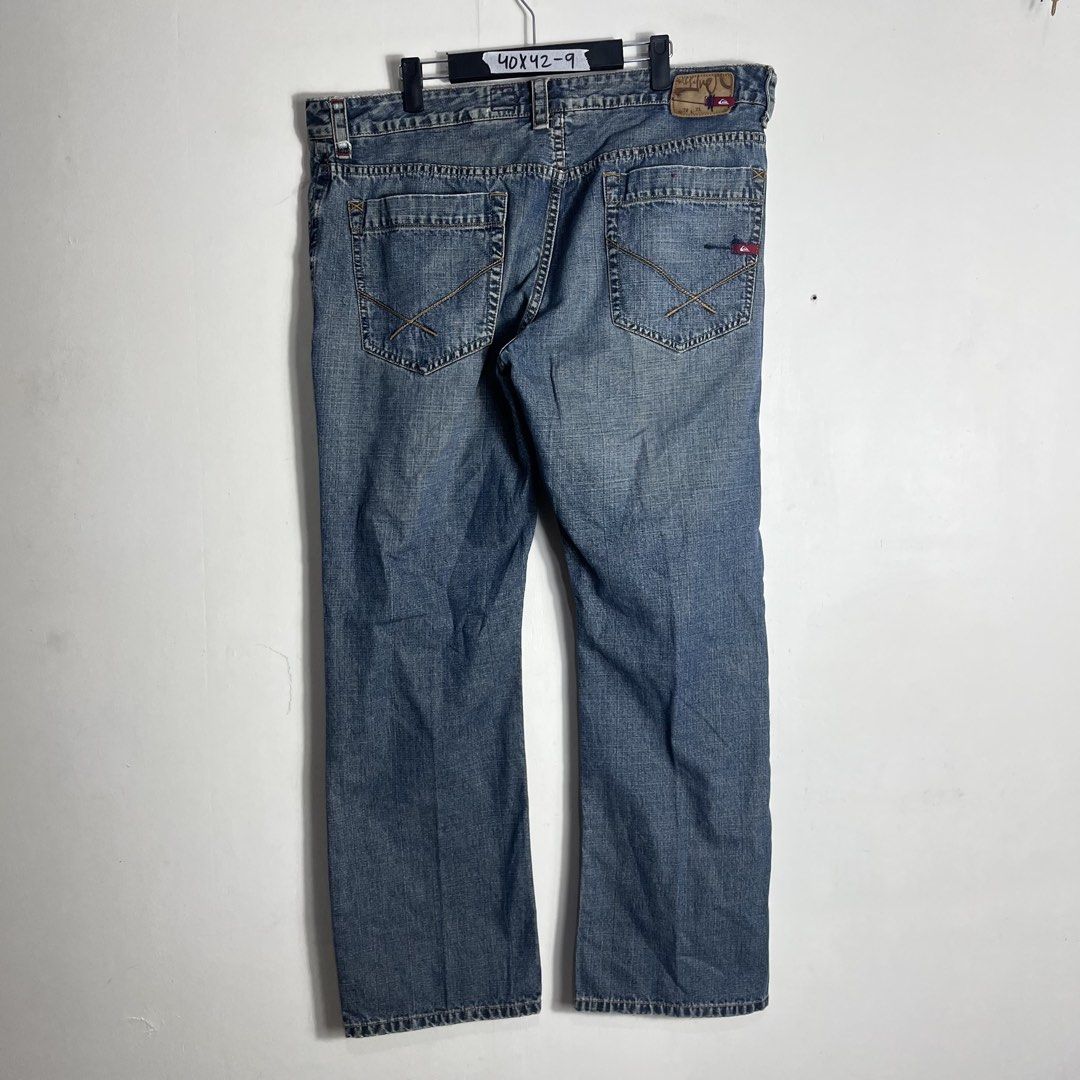 Quiksilver Denim Jeans (Category: Jeans) located in Manila. Submitted by direcmampu37948 (Listing ID 1434987285, Image 1). Description: - Quiksilver denim jeans - Light blue wash - Straight leg cut - Size: W38 L32 - Classic five-pocket design - Quiksilver logo detail - Button and zipper closure.