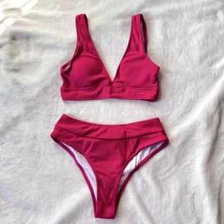 (Category: ) located in . Submitted by castoffs_ (Listing ID 1434931010, Image 1). Description: .