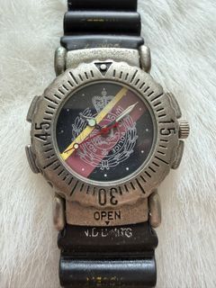 （分類：）位於 。 由 youngbae_forever 提交（商品編號 1434947308，圖片 1）。簡介： 。