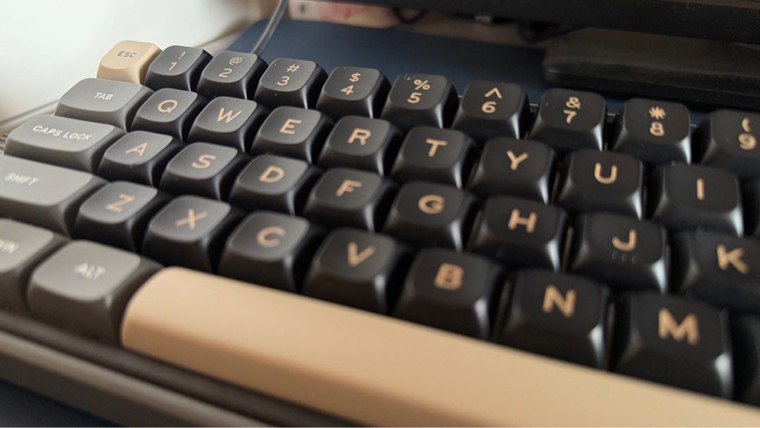 Royal Kludge RK65 Mechanical Keyboard439434280437043200