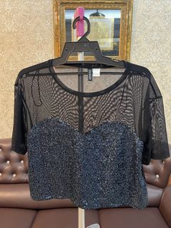 (Category: ) located in . Submitted by ezcloset (Listing ID 1434866820, Image 1). Description: .