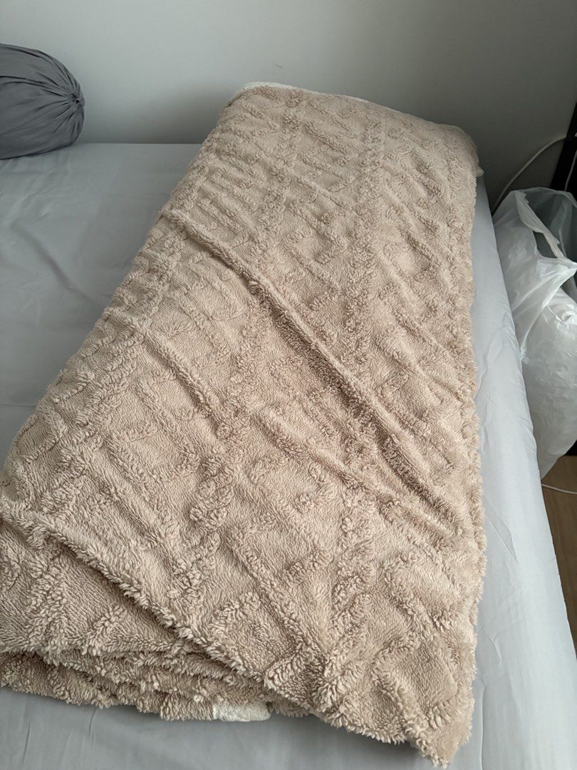 Soft Beige Textured Blanket