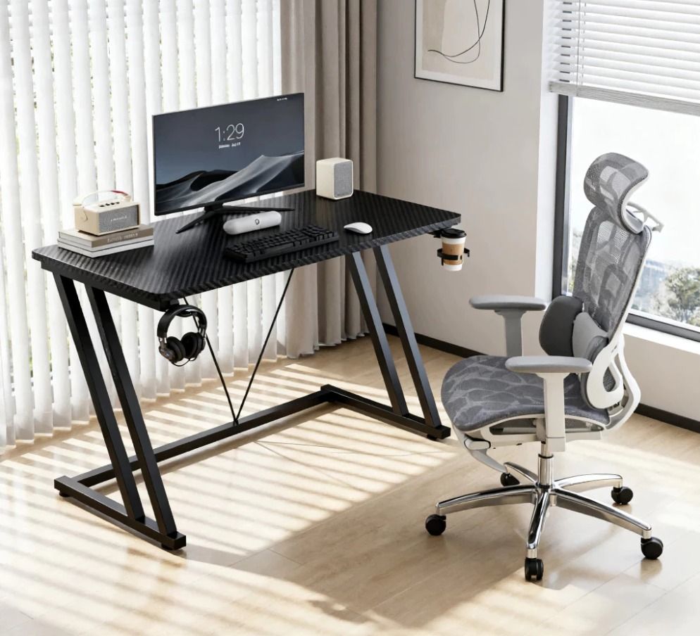 Spacious Gaming Table Computer Desk | Z Shape Metal Leg Gaming Desk ...