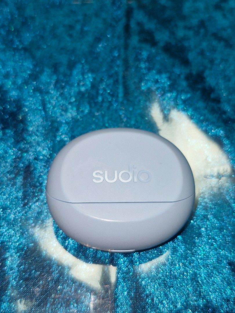 Sudio E2 True Wireless Earbuds - Like New