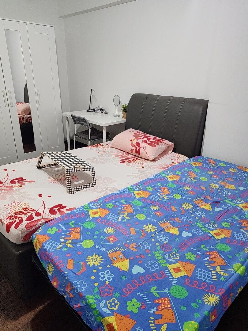 Super Single Bed Frame with Pull-Out Mattress439468713680588803
