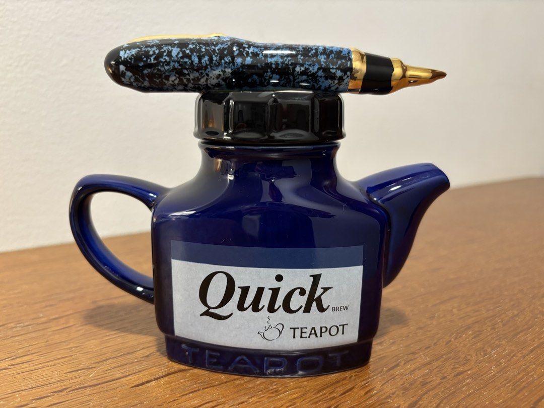 Swineside Teapottery Quick Ink Teapot439512918330583041
