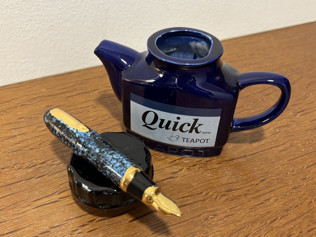 Swineside Teapottery Quick Ink Teapot439512918330583042
