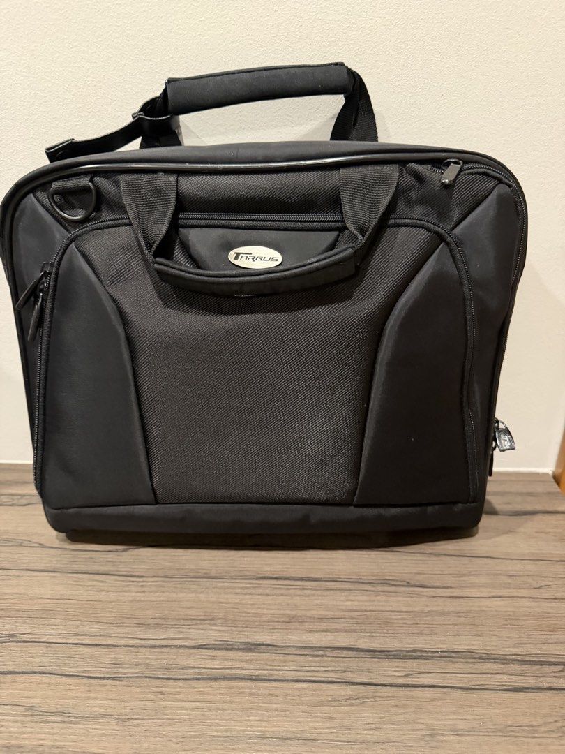 FREE Targus Black Laptop Bag