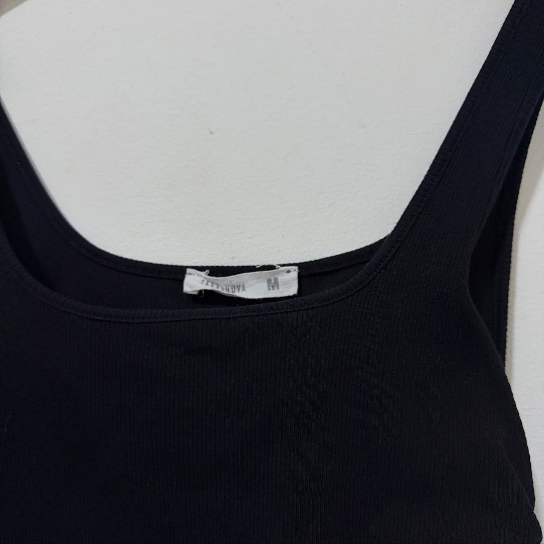 Terranova Ribbed Top S-M (Category: Sleeveless) located in Caloocan City. Submitted by _gmjs (Listing ID 1434892597, Image 2). Description: .