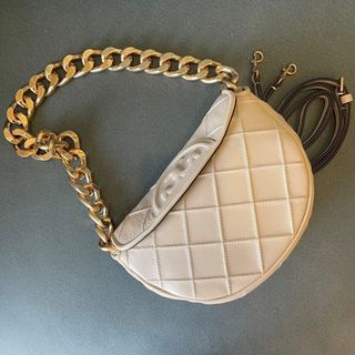(Category: ) located in . Submitted by ___bagsssandsstyle (Listing ID 1434878094, Image 1). Description: .