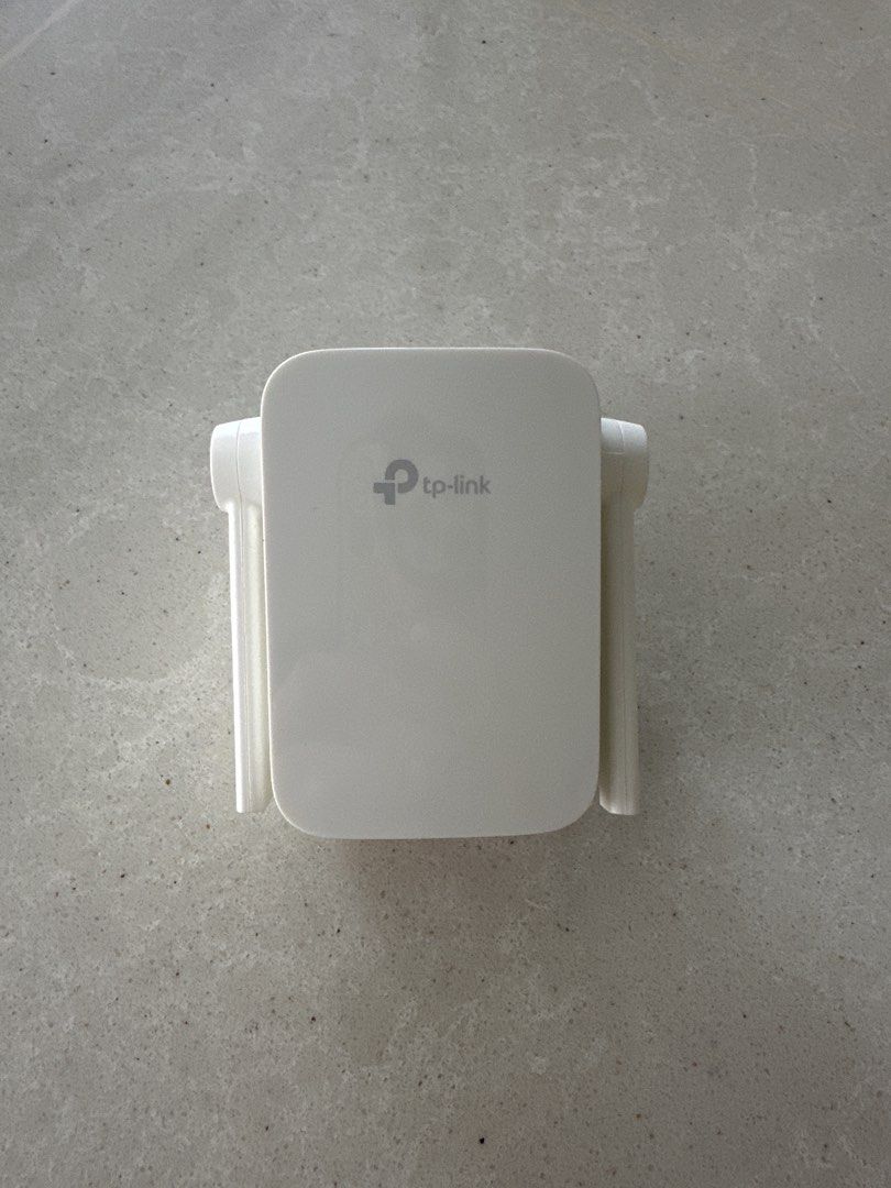 TP-Link WiFi Range Extender RE305439547223103262720