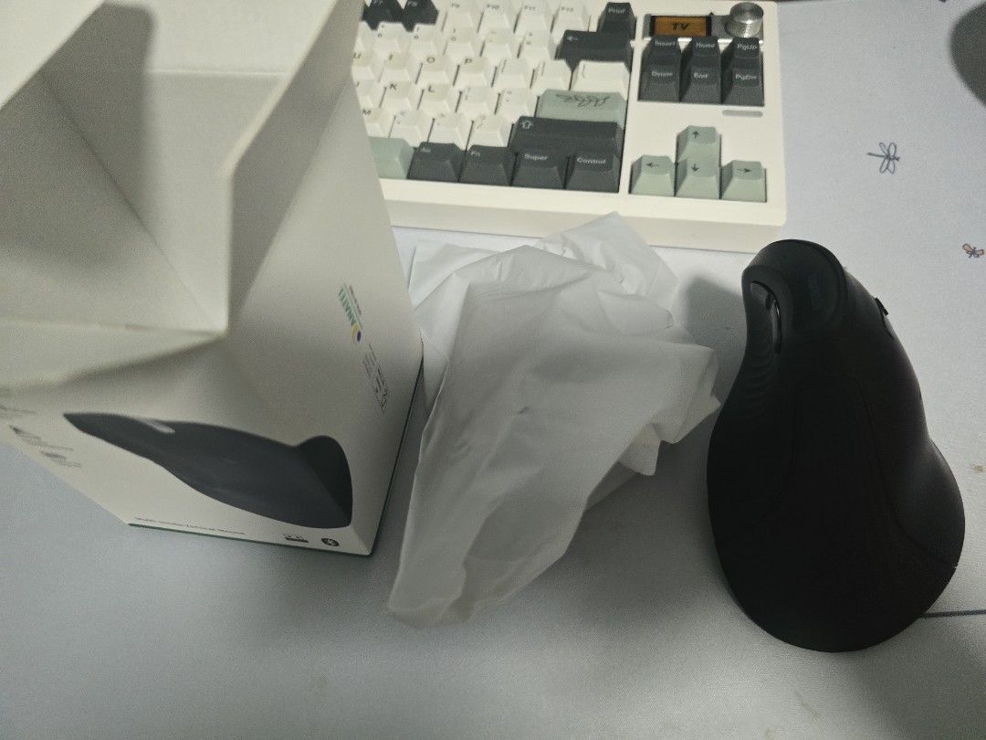 Ugreen multi-mode vertical mouse439551705282652160