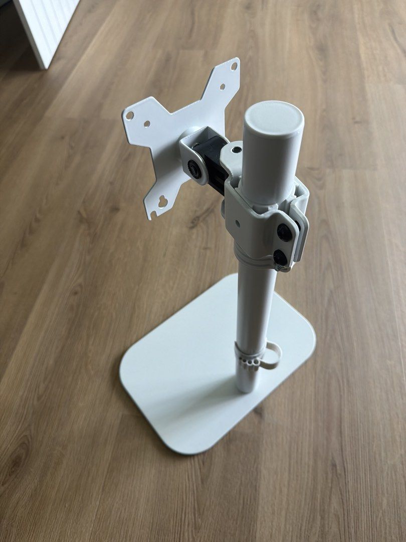 VESA Monitor Stand439438997550551042
