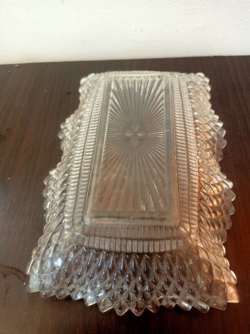 Vintage 1950s Rectangular Glass Tray (Category: Other Kitchenware & Tableware) located in Las Pinas. Submitted by the_recycle_shop (Listing ID 1434855842, Image 2). Description: 9 inches long .