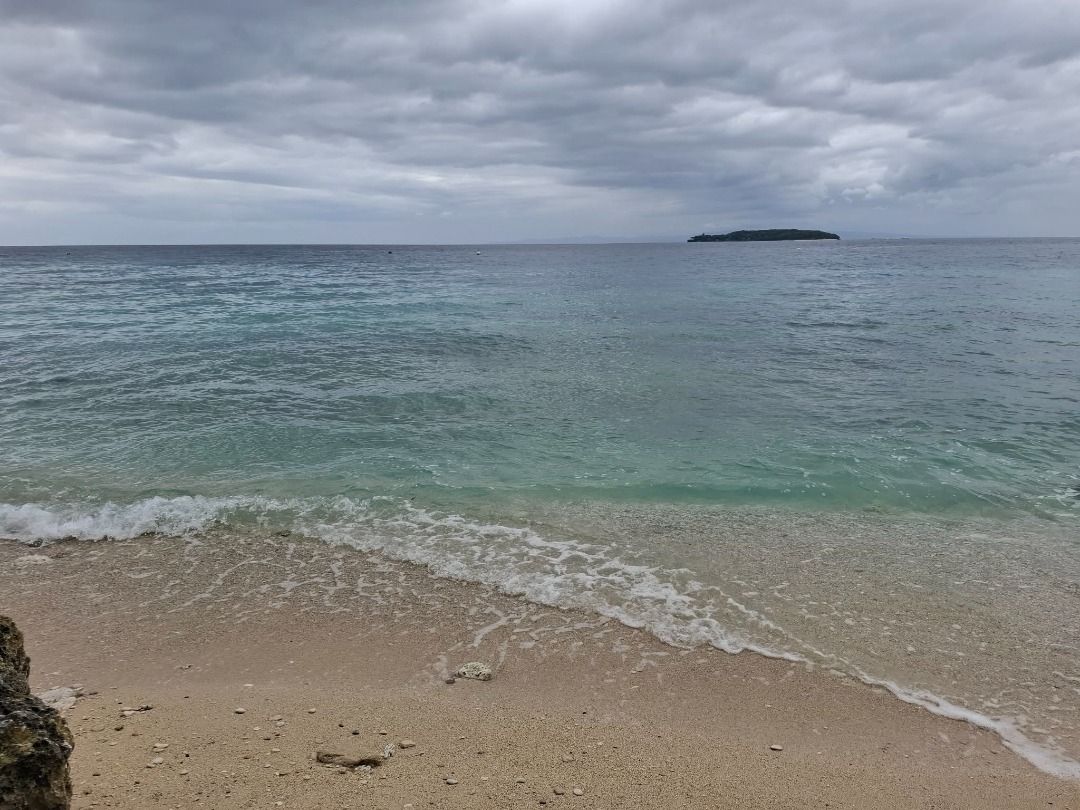 WHITE SAND BEACHFRONT LOT FOR SALE IN OSLOB, CEBU (Category: Lot) located in Cebu City. Submitted by phprorealty (Listing ID 1434953473, Image 2). Description: 🏝️ Oslob Cebu Beachfront Lot for Sale | White Sand • Highway Frontage • Sumilon Views Own a rare piece of white sand beachfront in Oslob, Cebu—perfect for a resort, boutique hotel, or private coastal estate. Wake up to clear waters, island views, and year-round tourism demand in one of Ce