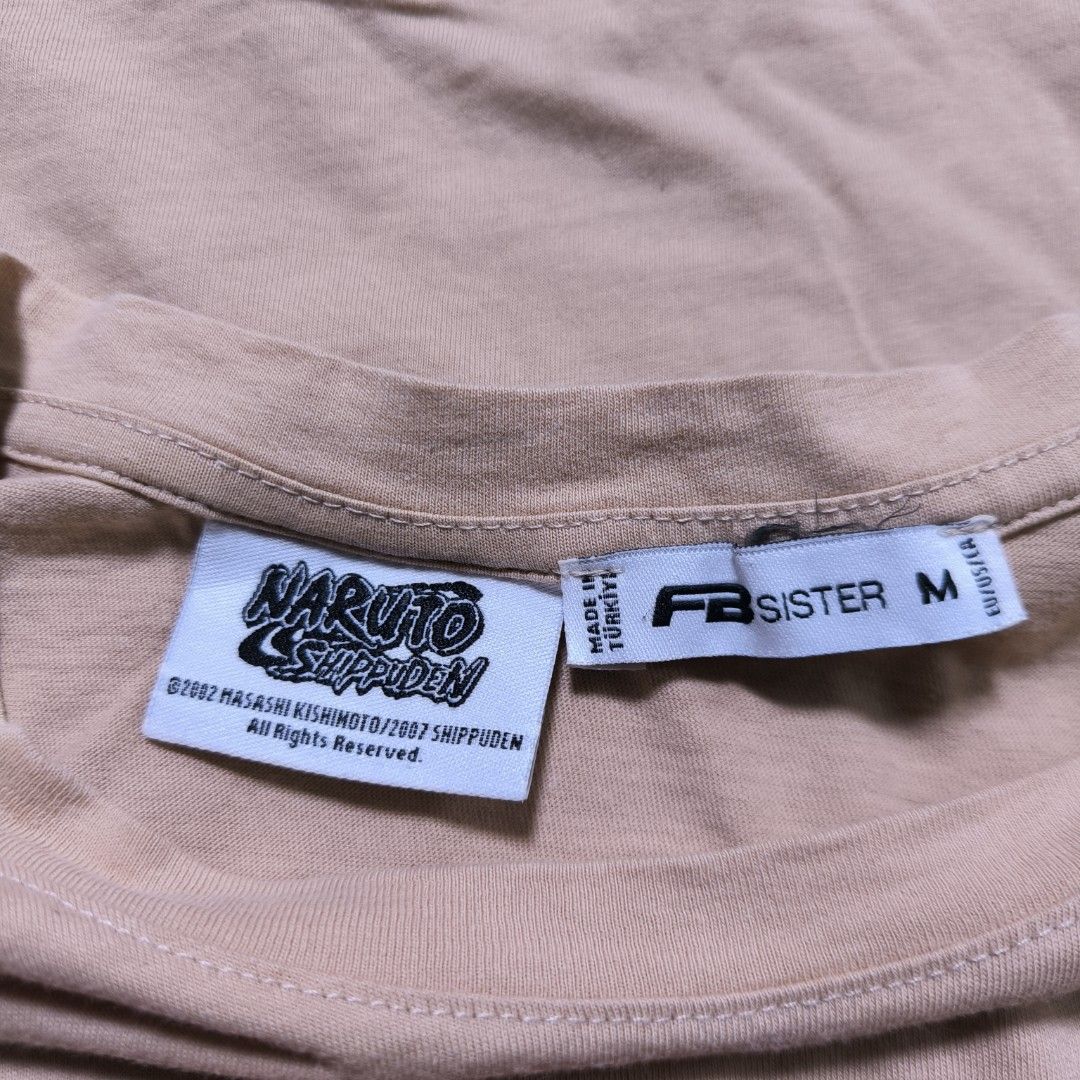 Y2K Naruto Shipudden (Category: Tshirts & Polo Shirts ) located in Guimba. Submitted by naztystuff (Listing ID 1434902894, Image 3). Description: size M good condition soft tee / loose collar.
