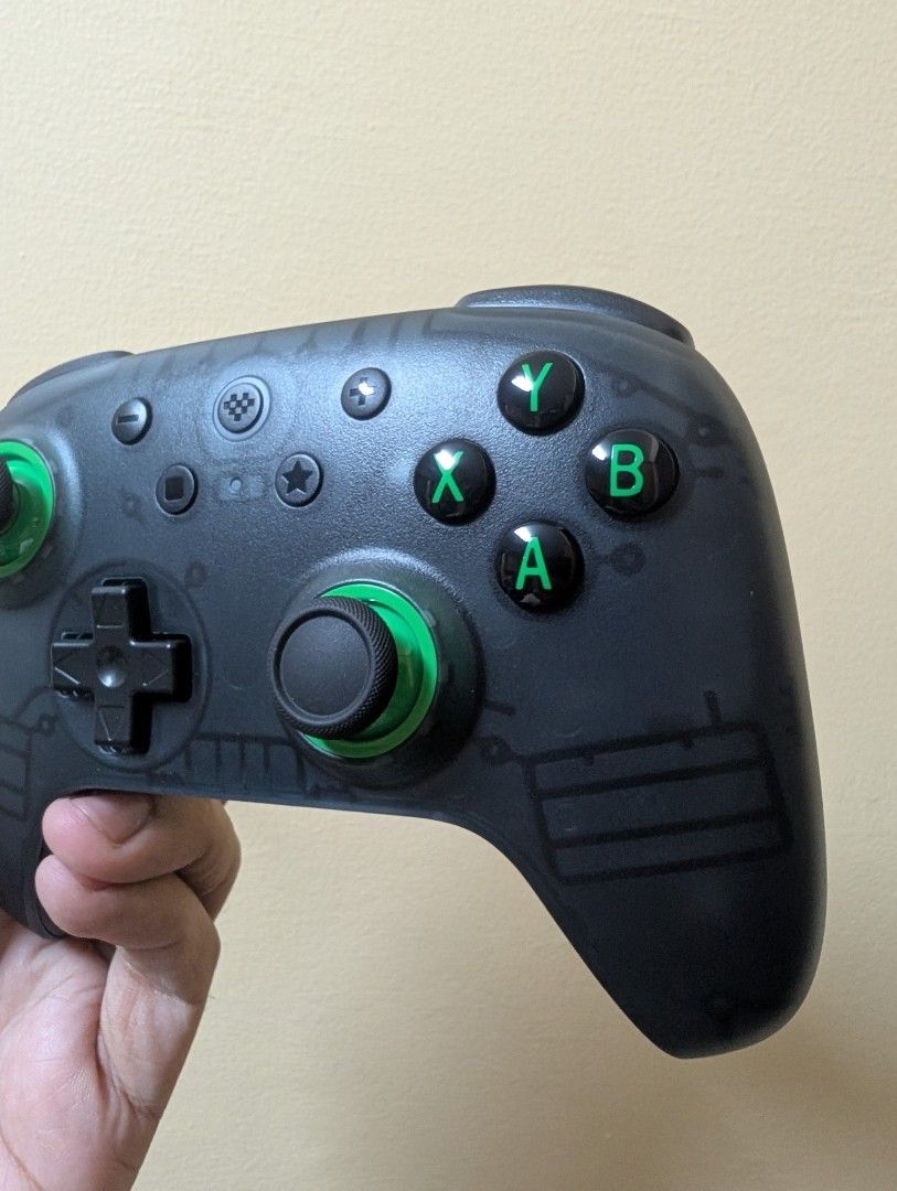 8bitdo Ultimate 2C wireless bluetooth controller (Category: Controllers) located in Quezon City. Submitted by unboxingtito (Listing ID 1435076519, Image 3). Description: Brand new and unused. Includes box, charging cable and dongle.