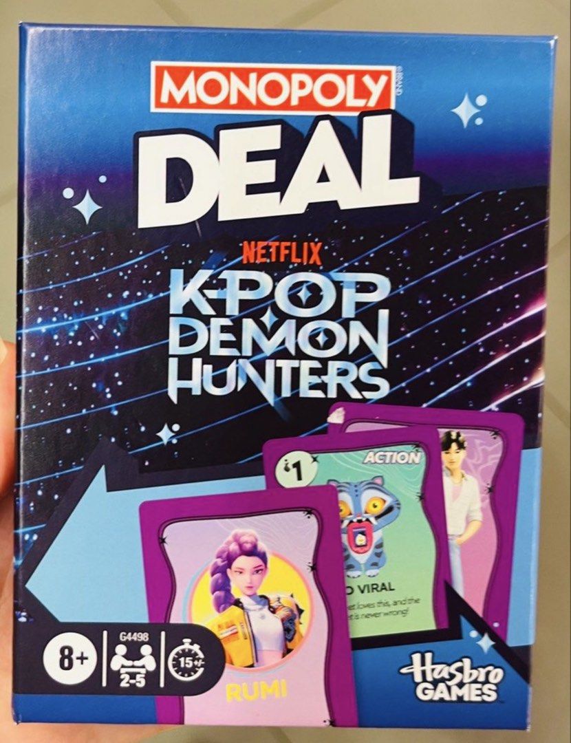 現貨🧙🏻‍♀️正版 MONOPOLY 紙牌大富翁 X HARRY POTTER 哈利波特系列 / Kpop 獵魔女團 / 迪士尼 史迪仔 卡牌遊戲 桌上遊戲 派對遊戲 益智遊戲 收藏珍藏 Monopoly Deal Harry Potter/ Disney Stitch / K-pop Card Game （分類：桌遊及拼圖）位於 Hong Kong。 由 swroom 提交（商品編號 1435098361，圖片 2）。簡介： 🚚 🎁 只限郵寄運送 🎁 ▫️▫️商品詳情▫️▫️ 💝$160 盒 ，$310兩盒 ( 全新未開封 ) ❣️ 節日銷情迅速請早訂購售完即止❣️ 🛍更多最新禮品玩具 follow us ： carousell.com/swroom ▫️▫️購買付款詳情 ▫️▫️ 📥 請 INBOX PM下單購買須提供以下資料 ： 1. 選擇付款方式 : PAYME / FPS / ALIPAYHK 2. 選擇郵寄方式： 📮 $8 up 本地平郵 ( 一般情況 2-