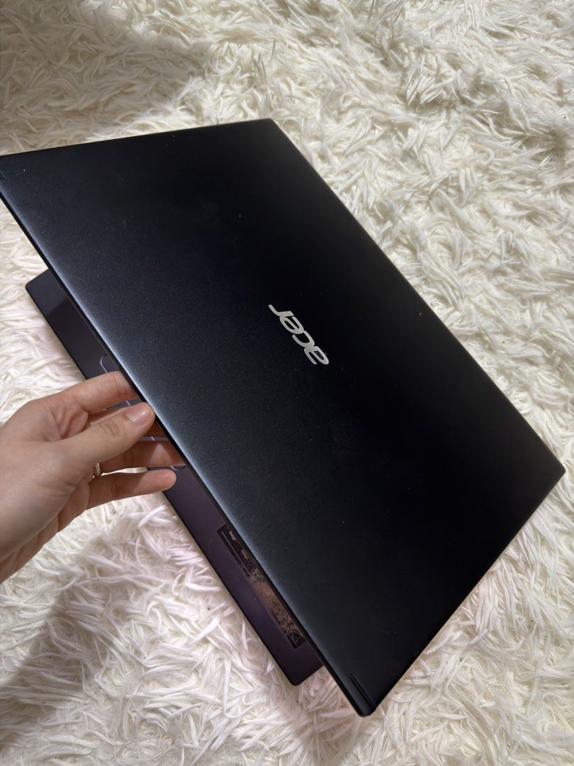 Acer Laptop Aspire A515-56 (Category: Laptops & Notebooks) located in Caloocan City. Submitted by angel_larga (Listing ID 1435025727, Image 1). Description: For sale: Acer Aspire A515-56 Processor: 11th Gen i5-1135G7 RAM: 8GB Storage: 500GB Size: 15.6 inches No issues, perfect pang work to. Slight signs of usage lang and nag-fade lang sticker as seen naman on pics pero other than that wala na. Rfs: Spare laptop, nag upgrade na Price: Bought for 4