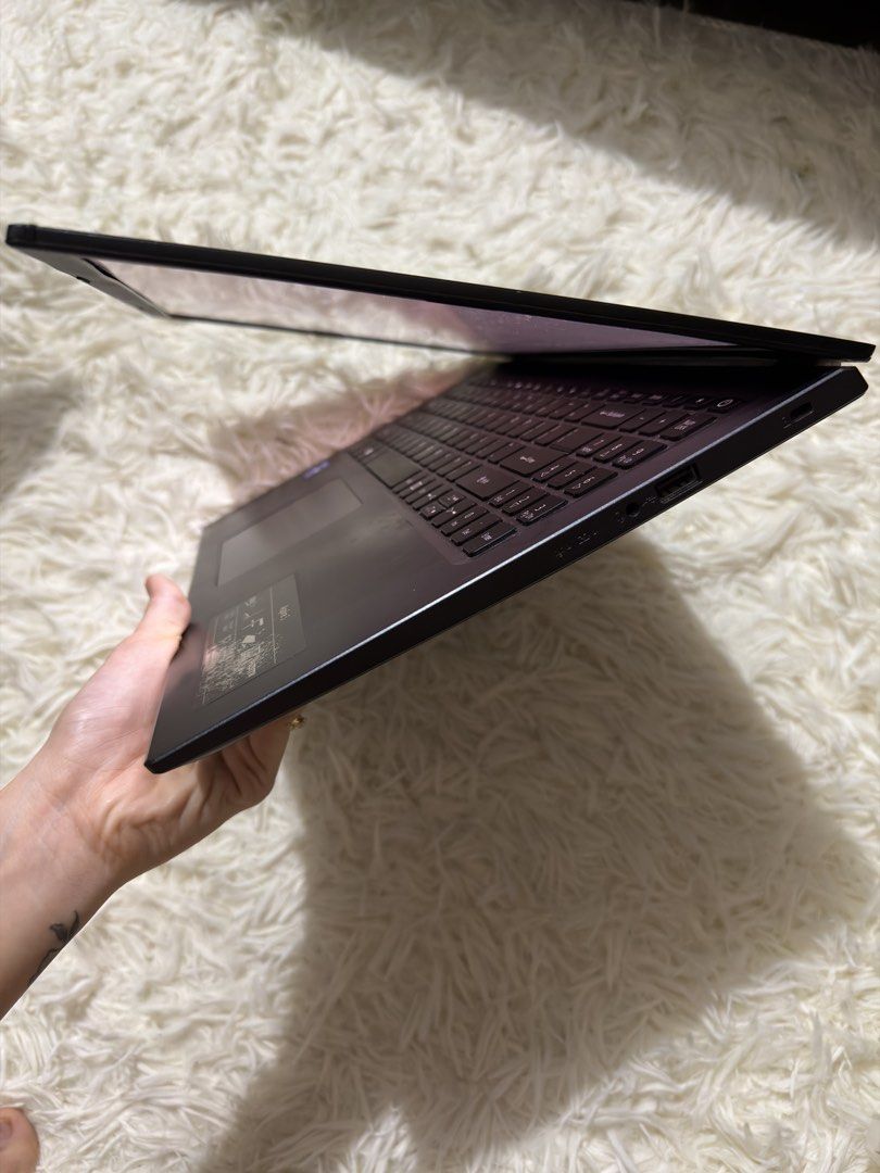 Acer Laptop Aspire A515-56 (Category: Laptops & Notebooks) located in Caloocan City. Submitted by angel_larga (Listing ID 1435025727, Image 2). Description: For sale: Acer Aspire A515-56 Processor: 11th Gen i5-1135G7 RAM: 8GB Storage: 500GB Size: 15.6 inches No issues, perfect pang work to. Slight signs of usage lang and nag-fade lang sticker as seen naman on pics pero other than that wala na. Rfs: Spare laptop, nag upgrade na Price: Bought for 4