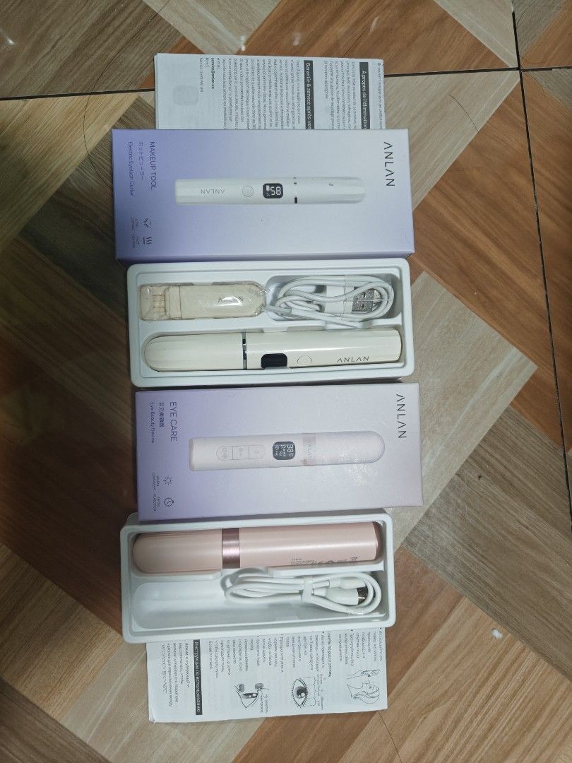 Anlan Eyelash curler & Eye massager (Category: Face Care) located in Caloocan City. Submitted by boldforest-4909b5 (Listing ID 1435110604, Image 1). Description: Bundle for only 1200 pesos just check the price in orange app if magkano yan each good working condition bihira nagamit..