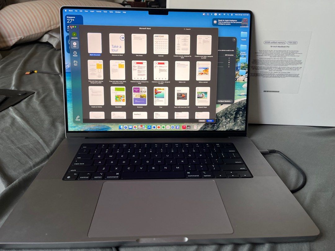 Apple MacBook Pro 16-inch (2021) - M1 Max