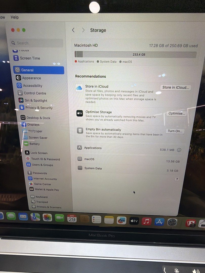 Apple MacBook Pro440470902754529283