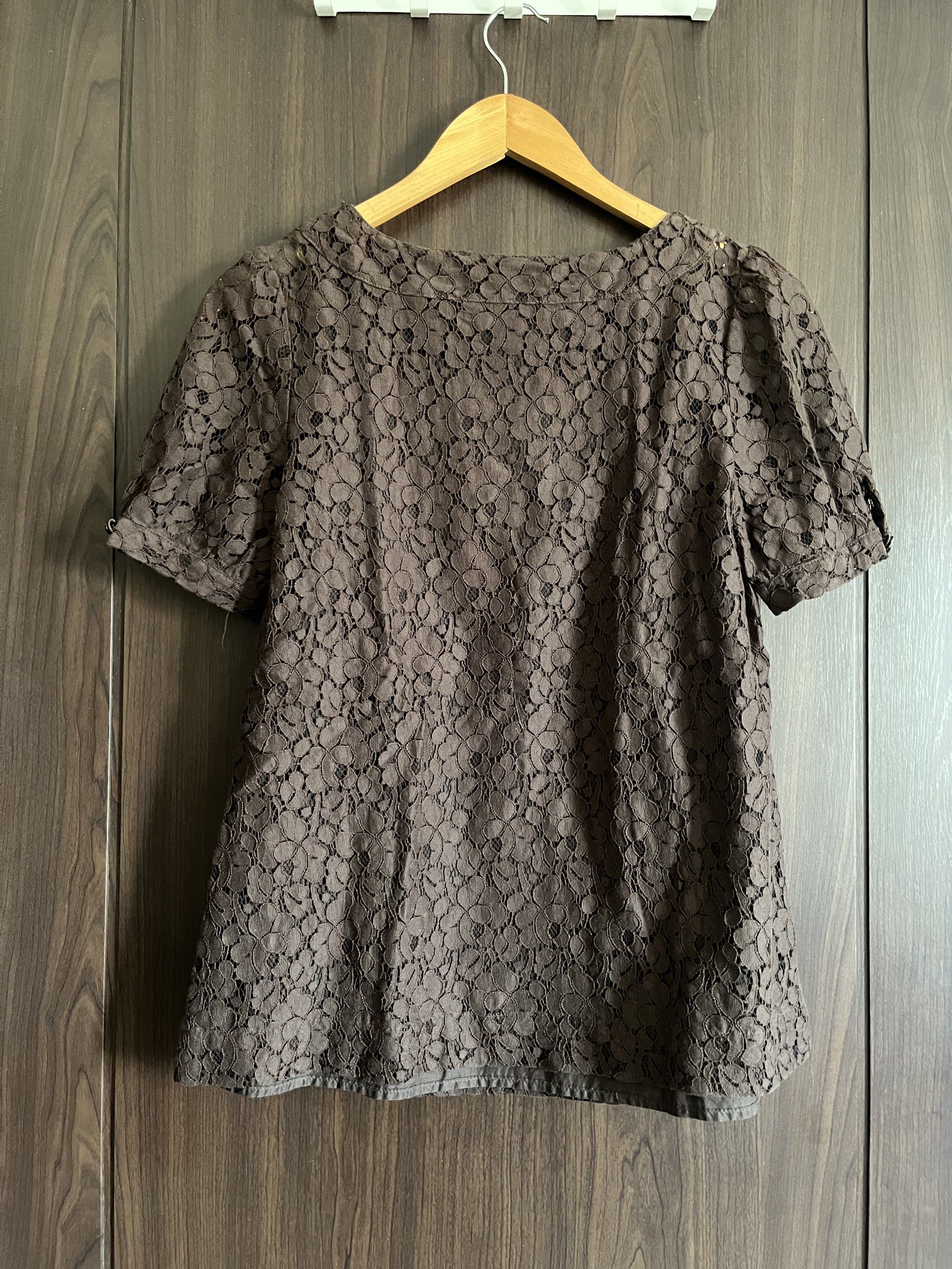 Apt 8 lace blouse w/ lining (Category: Blouses) located in Manila. Submitted by mentone (Listing ID 1435079587, Image 2). Description: Small in tag Chest 18”| Length 24” Payment BDO or GCash.