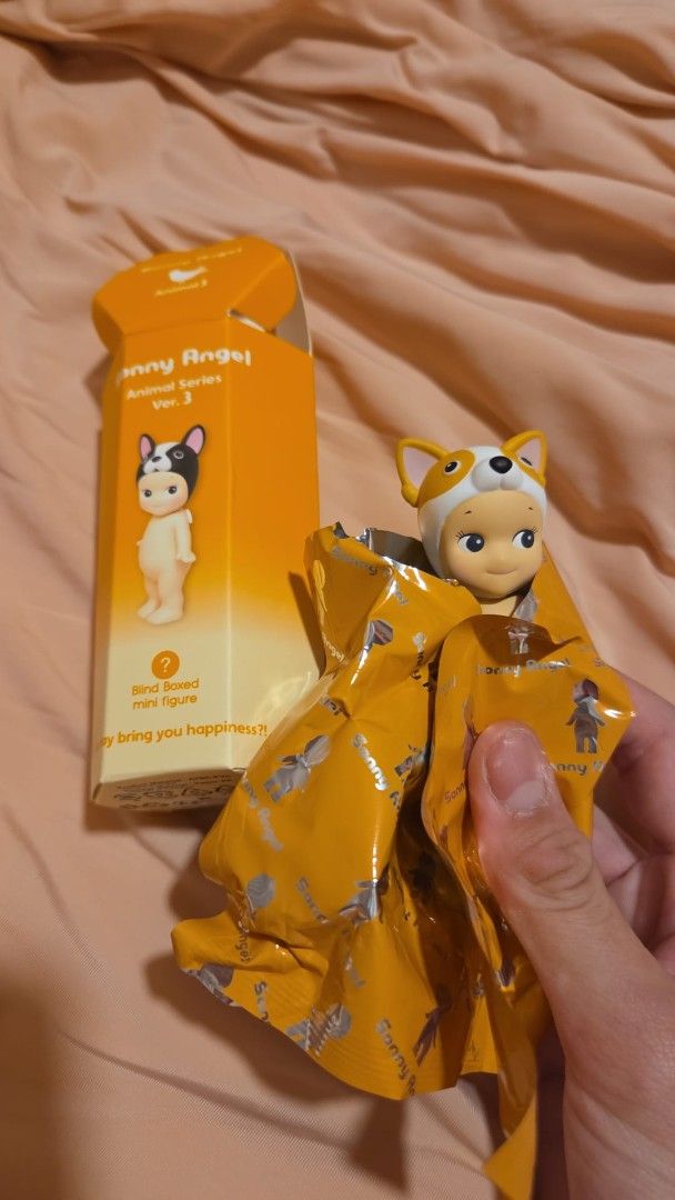 sonny angel figurine (Category: Designer & Blind Box Toys) located in Singapore. Submitted by joanne123456 (Listing ID 1435128080, Image 1). Description: brand new. authentic letting go as i have duplicate collection serangoon north Ave 1 or top up for courier.
