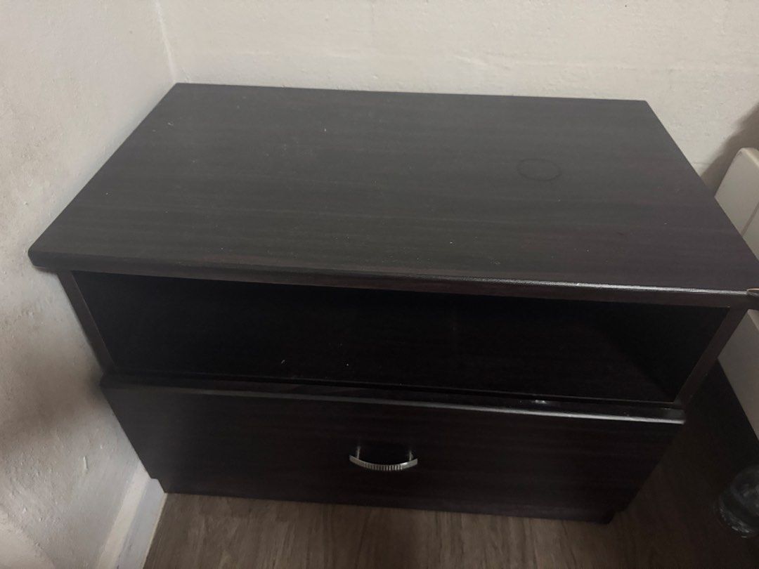 Bedside table (Category: Shelves, Cabinets & Racks) located in Singapore. Submitted by lalalalulu_05 (Listing ID 1435120601, Image 2). Description: Around 65cm ✖️40cm.