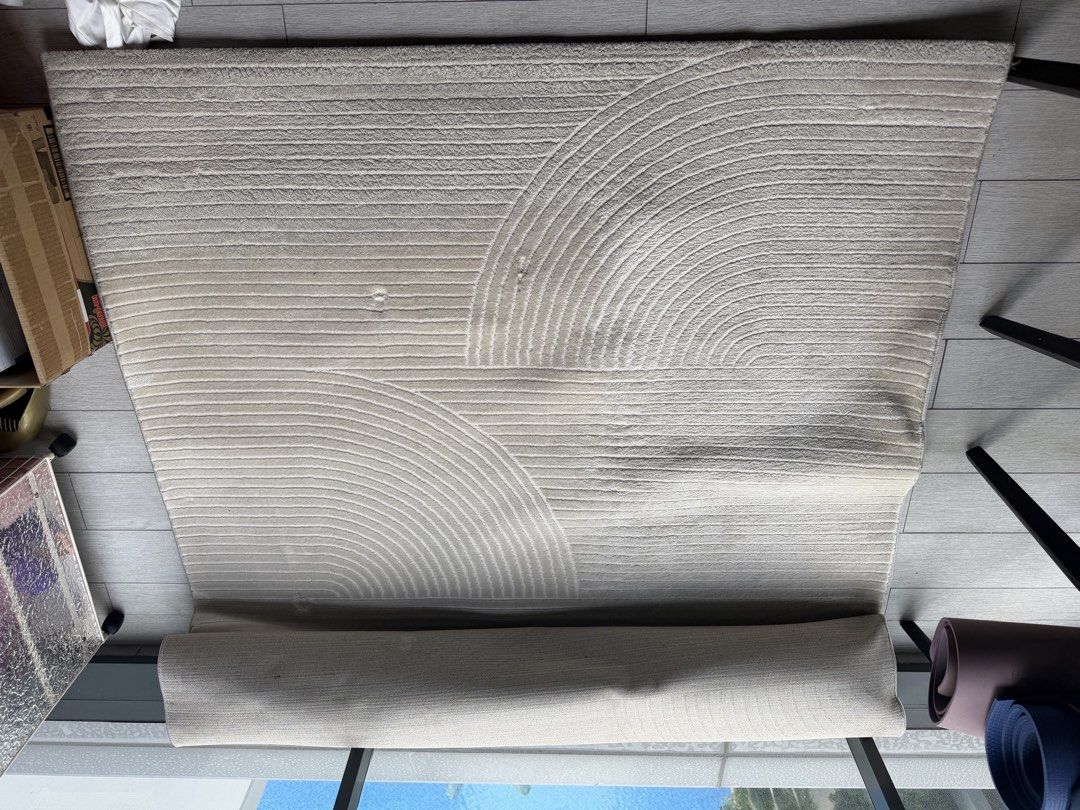Beige Geometric Pattern Rug440860536713390080