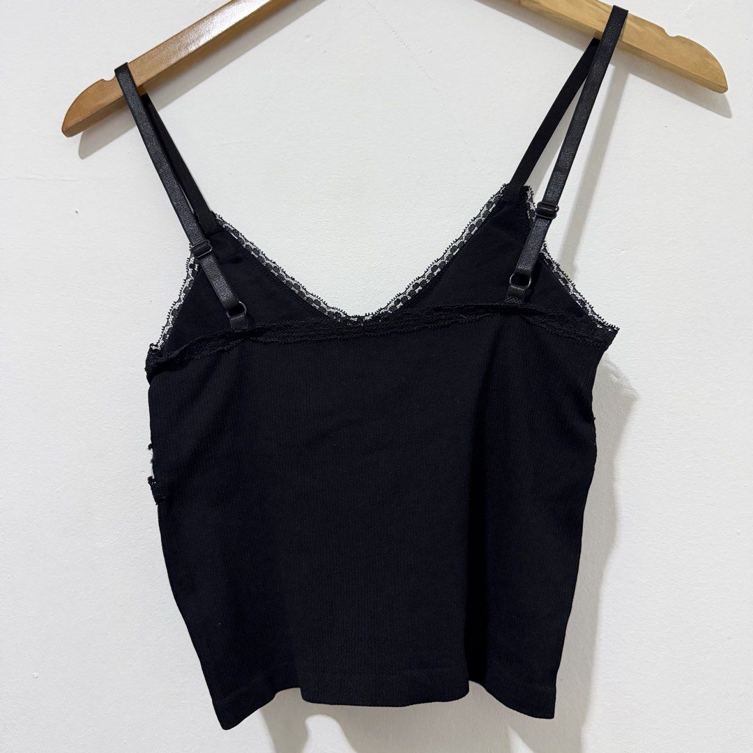 Lace Trim Camisole S-M (Category: Sleeveless) located in Caloocan City. Submitted by _gmjs (Listing ID 1435021227, Image 3). Description: .
