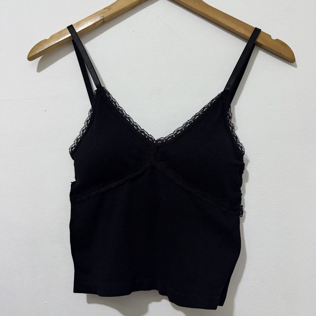 Lace Trim Camisole S-M (Category: Sleeveless) located in Caloocan City. Submitted by _gmjs (Listing ID 1435021227, Image 1). Description: .