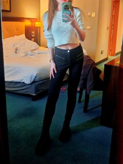 (Category: ) located in . Submitted by intimatesbycleo (Listing ID 1435167937, Image 1). Description: .