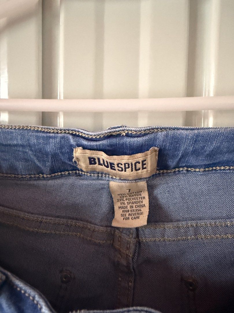 Blue Spice Skinny Jeans (Category: Jeans) located in Rosales. Submitted by prelovedbyvane (Listing ID 1435148794, Image 3). Description: Size: 7 Price up for negotiation. SF should be shouldered by the buyer. .