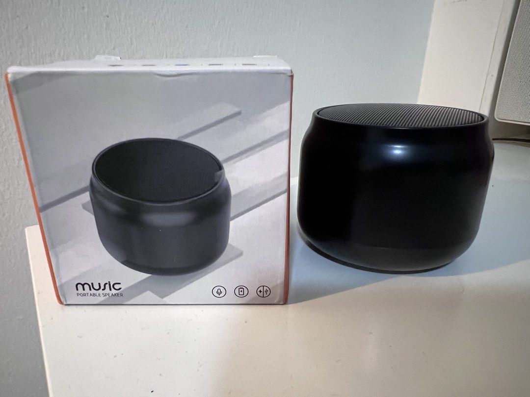 Bluetooth speaker440437945685790720