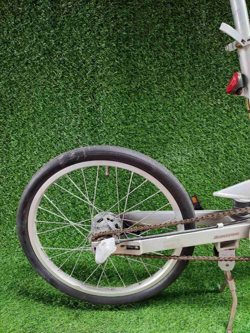 Bridgestone Transit 20" Folding Bike Japan Surplus (Category: Bicycles) located in Valenzuela. Submitted by haponbikessurplus (Listing ID 1435007116, Image 2). Description: BRIDGESTONE TRANSIT 20" ALLOY FRAME 3 SPEED COLOR: SILVER Disclaimer: Product color may slightly vary due to photographic lighting sources or your screen settings. .