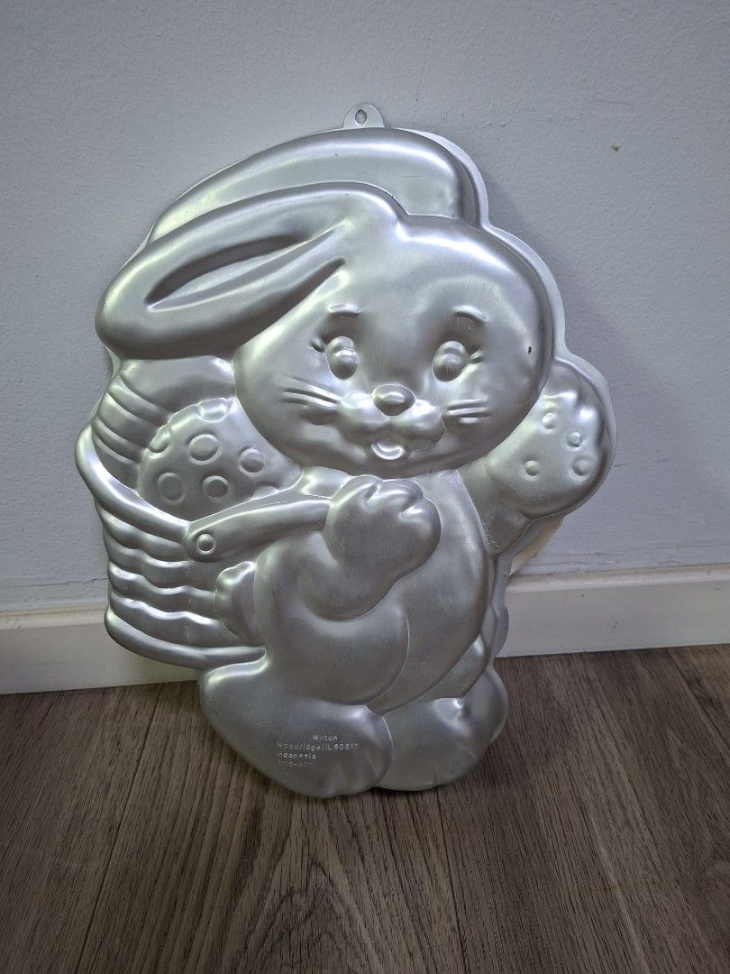 Cake Pans / Jelly molds440173902389596165