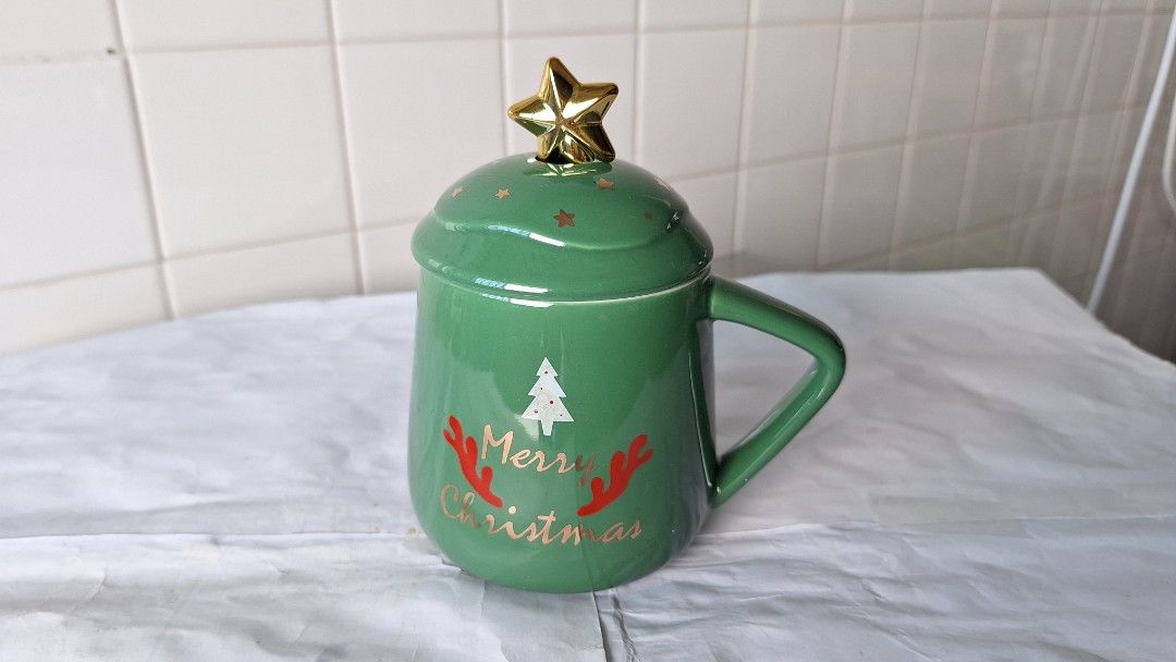 Christmas Mug with Lid and Spoon