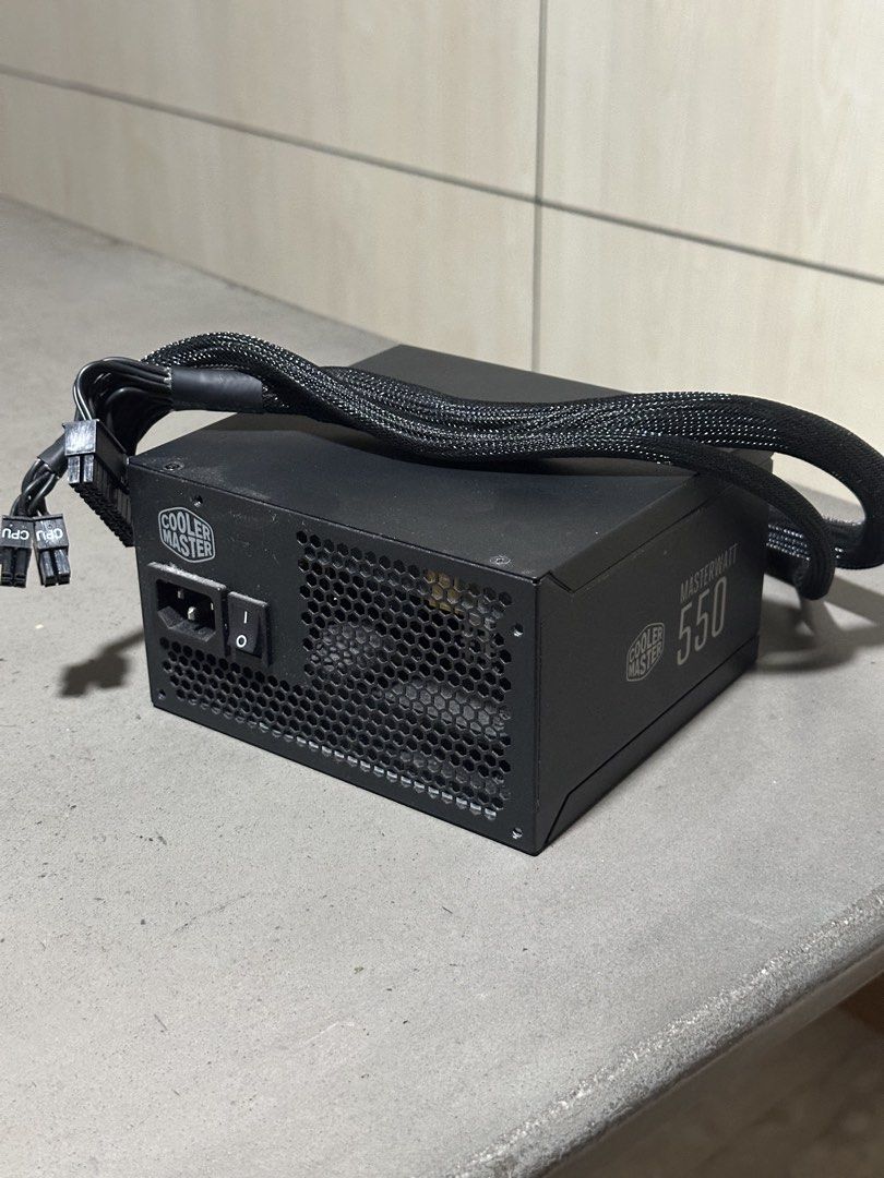 Cooler Master MasterWatt 550W Power Supply440600799153367040