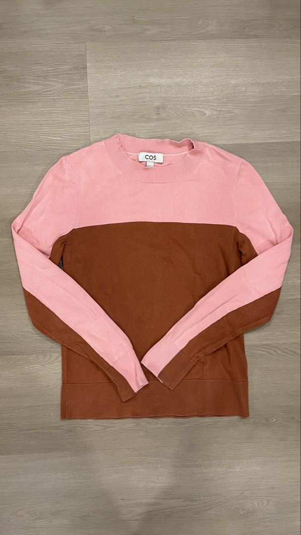 Cos pink and maroon long sleeve (Category: Longsleeves) located in Makati City. Submitted by lovingmerci (Listing ID 1435149359, Image 1). Description: Good for colder weather The color way is really fun Pm for concerns.