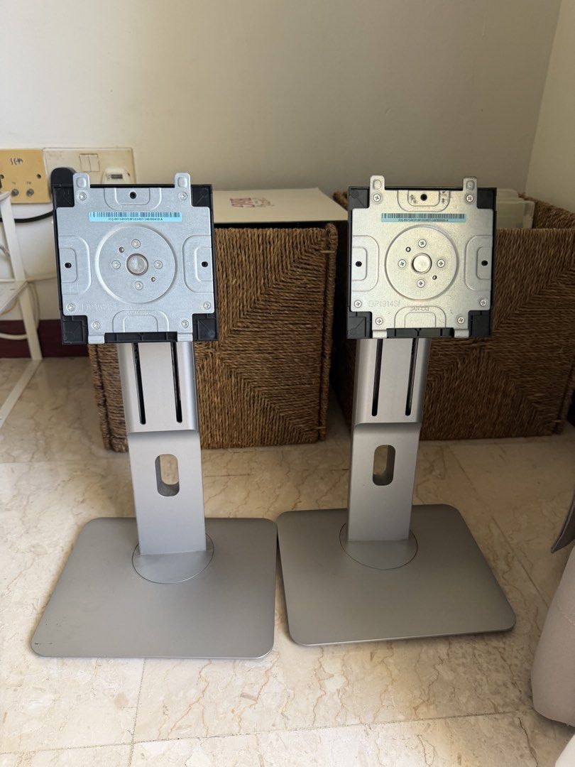 Dell Monitor VESA  Stand