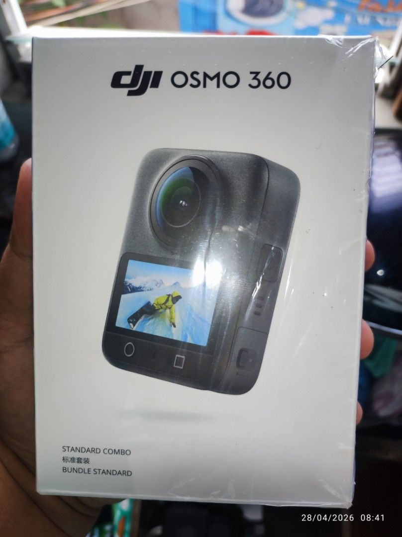 DJI Osmo 360 Standard Combo + Accessories (Category: Cameras) located in Pasig City. Submitted by cuadromichael (Listing ID 1435010411, Image 3). Description: - DJI Osmo 360 Standard Combo - Includes: - Transparent lens protectors - Extreme Battery Plus (1950 mAh) - 2 pcs - 256GB SanDisk Extreme PRO microSD card with adapter - Protective cover - Aluminum Cage - Telesin Magnetic Mount - All items in original packaging.