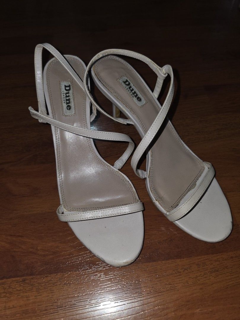 Dune London Heels Cream 39 (Category: Heels) located in Pasig City. Submitted by clothesandthings_ (Listing ID 1435119123, Image 1). Description: .