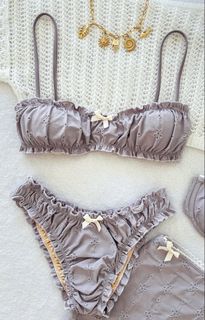 (Category: ) located in . Submitted by neloved_ (Listing ID 1435028072, Image 1). Description: .
